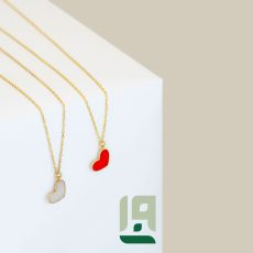 گردنبند طلا قلب رنگی
