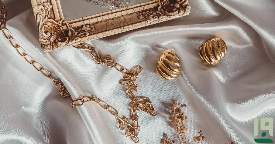 علت سیاه شدن طلا